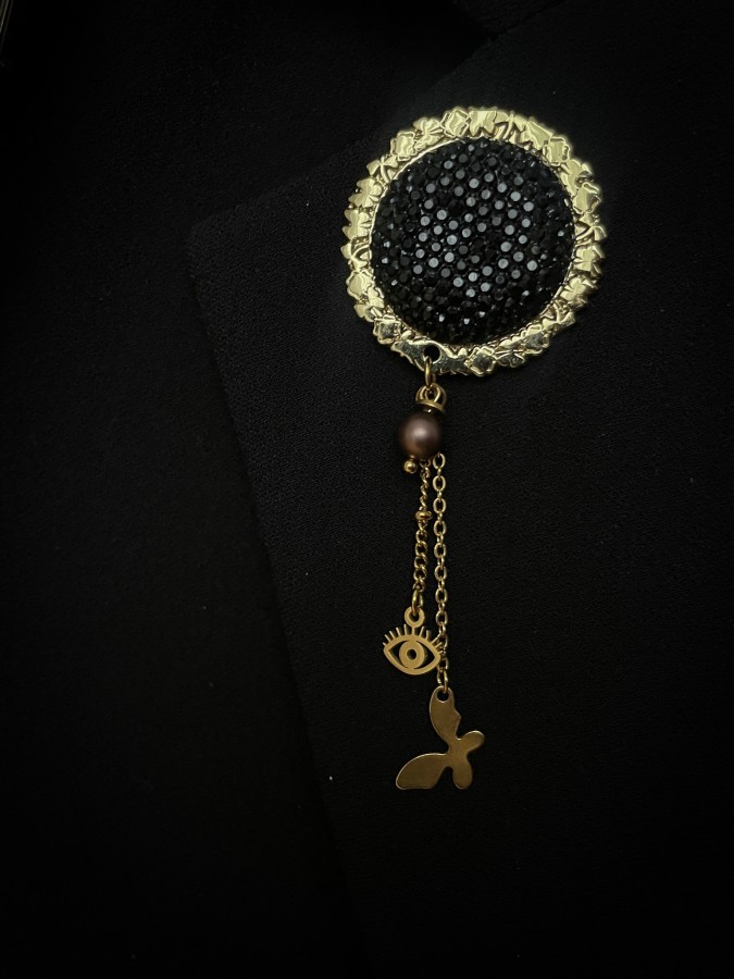 Z 4 MEDALIONAS su pakabukais - segė